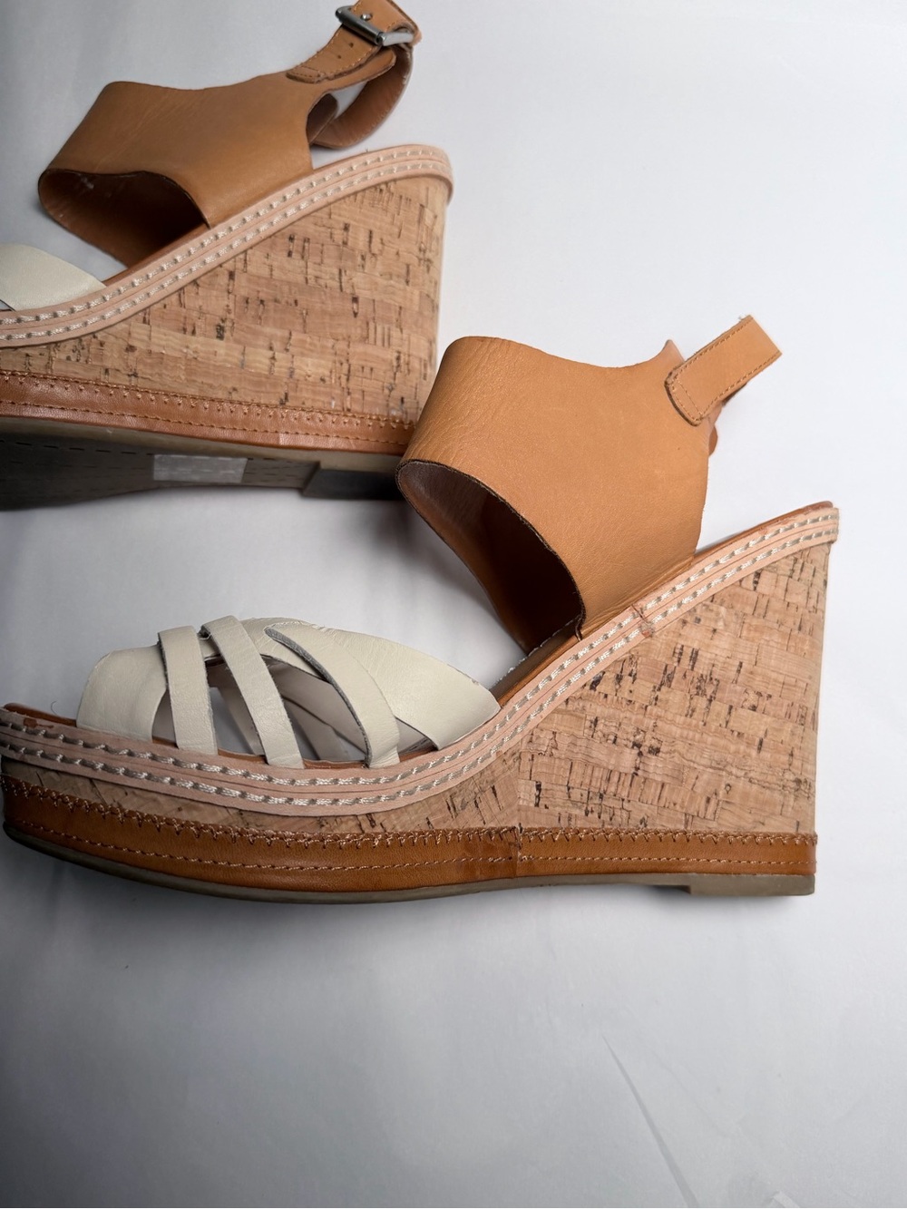 Dolce Vita Two-Tone Tan and Cream Leather Wedge Sandals 10 - Picture 10 of 14